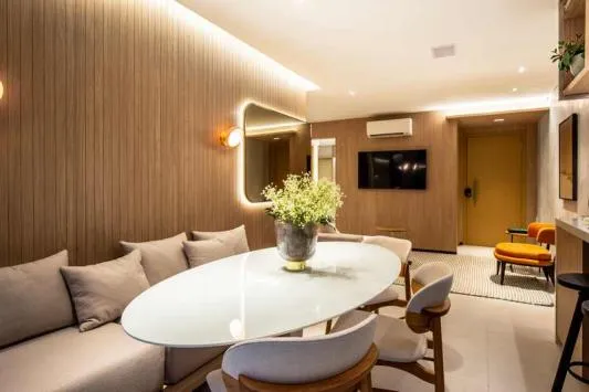 Espaço e Conforto no 15º Andar: Unidade de 103m² com Vista Nascente!