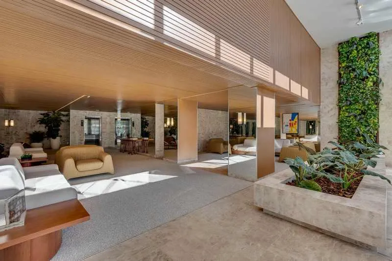 Exclusividade e Design: Opus Penthouse Decorado de 268,81 m² no Marista!